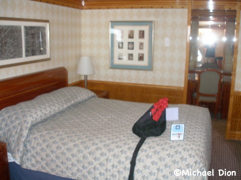 Disney Wonder Category 3 Cabin #8032 Master Bedroom