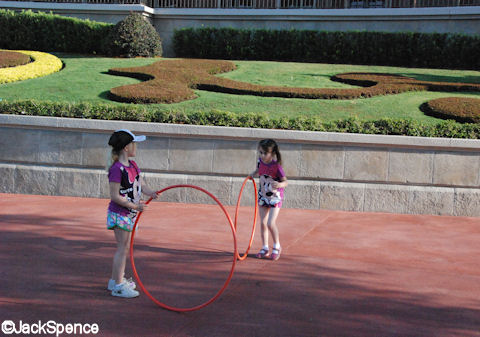 Children with hula-hoops