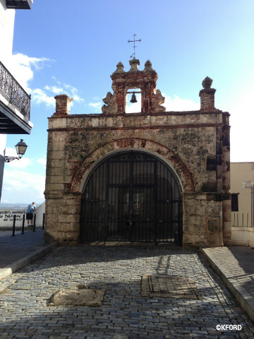 puerto-rico-pigeon-park-gate.jpg