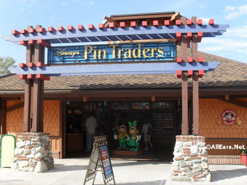 Disney's Pin Traders