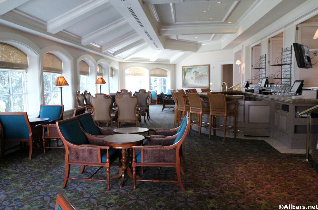 Mizner's Lounge at Grand Floridian Resort