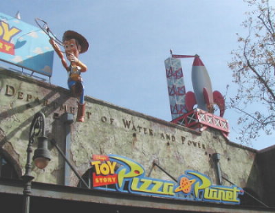 pizza planet exterior
